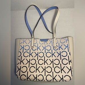 Calvin Klein Ombré tote bag.